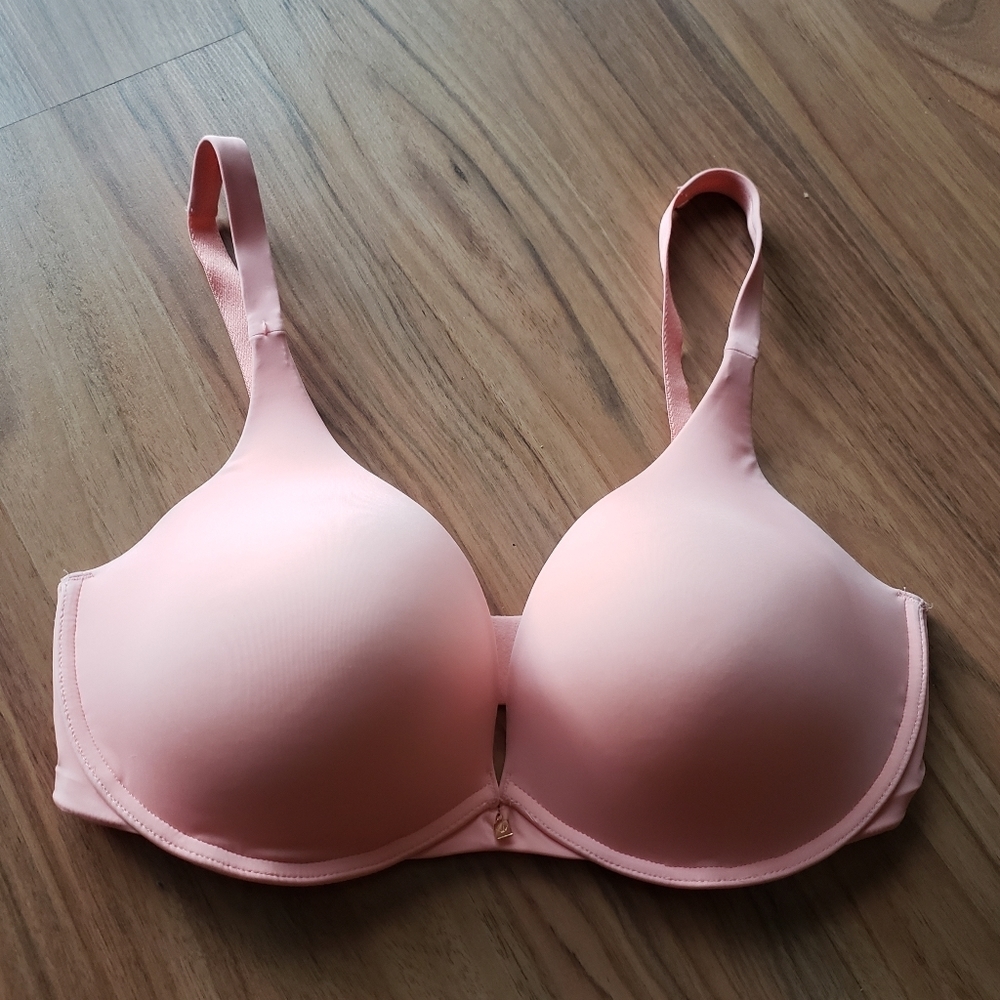 Triumph | Peach bra - size 34D